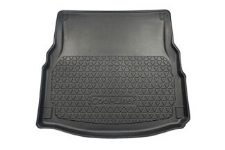 Tavaratilamatto Mercedes E W213 04/17-